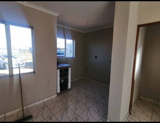 2 BEDROOM DUPLEX FOR SALE IN BUHLE PARK